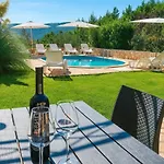 Apartman Chantal-4 By Interhome