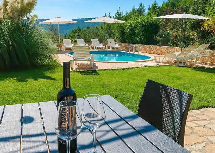 아파트 Chantal-4 By Interhome