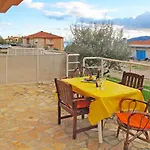 Chantal-4 By Interhome Appartamento *