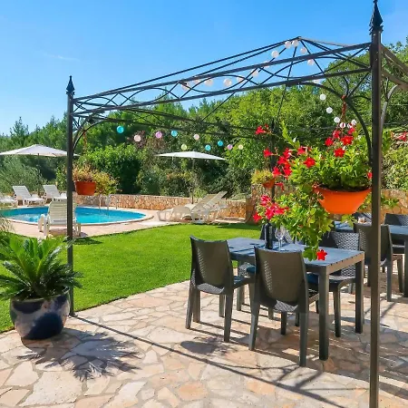 Apartment Chantal - Rac153 By Interhome Rabac